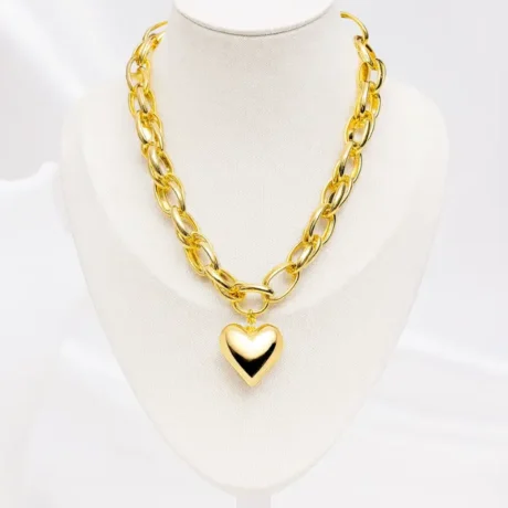 Bold Heart Chain Necklace