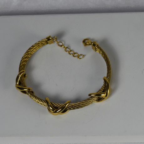 Triple Knot Cable Bracelet