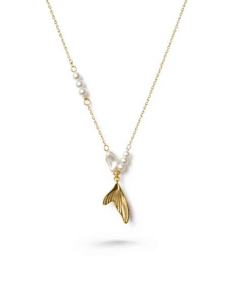 Mermaid Tail Pearl Necklace